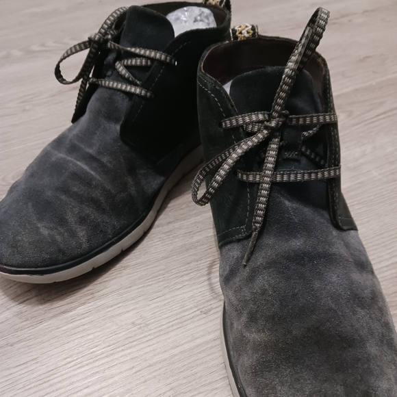 Men's 9.5 Ugg Freamon Weather Chukka - Picture 1 of 5